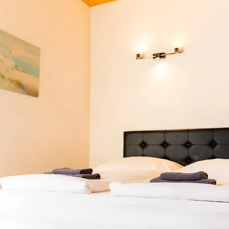 215 Wien 4-6 Pers 42m2 *