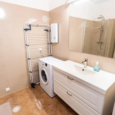 215 Wien 4-6 Pers 42m2 * Klagenfurt am Woerthersee