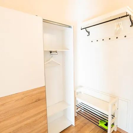 215 Wien 4-6 Pers 42m2