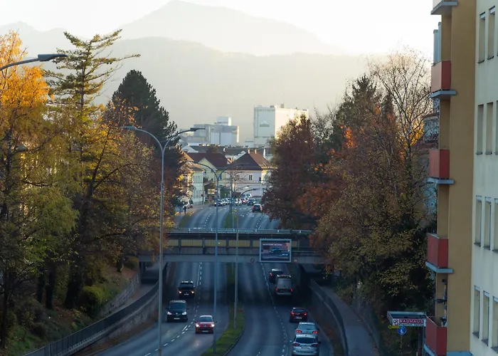 215 Wien 4-6 Pers 42m2 * קלגנפורט